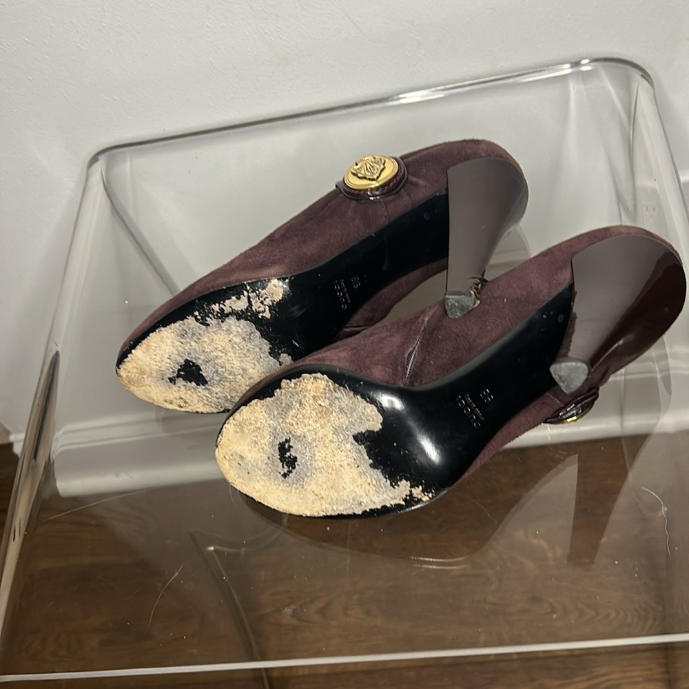 Gucci Shoes!! - Picture 9 of 12